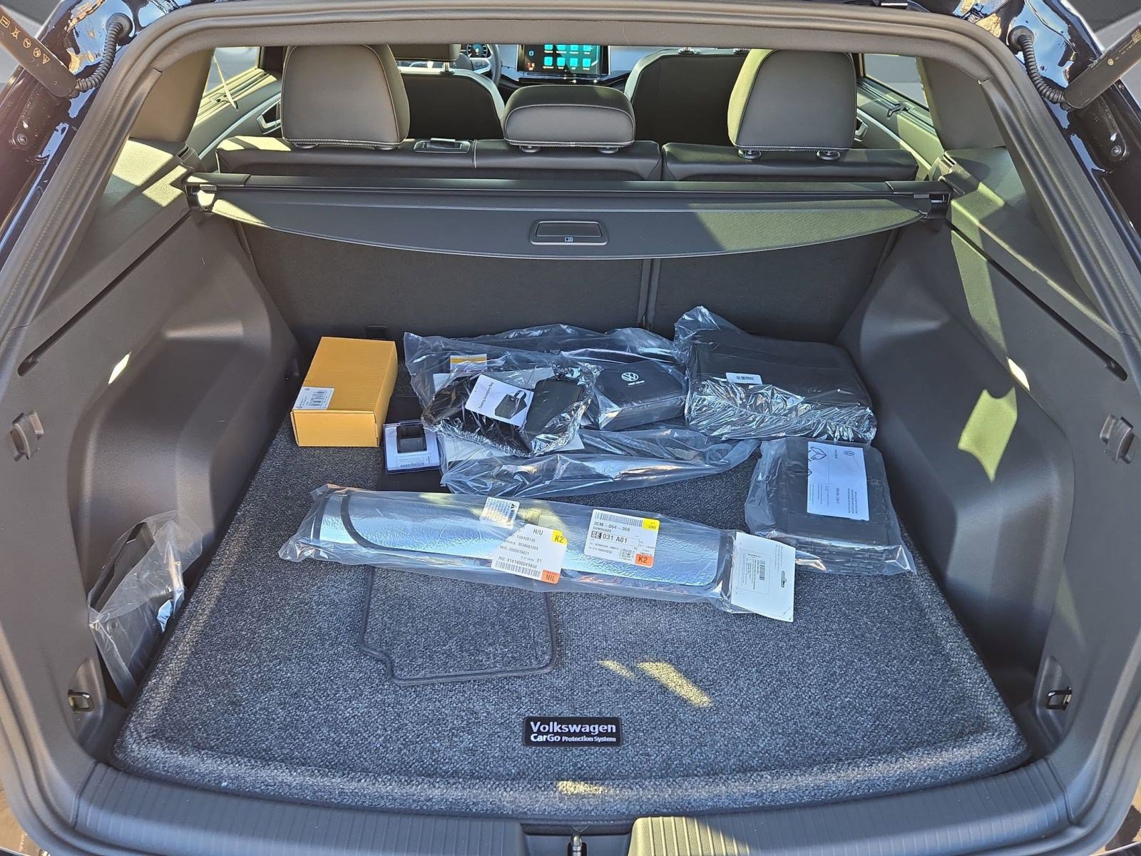 2026 Volkswagen Atlas Cross Sport SE w/Tech - Photo 26