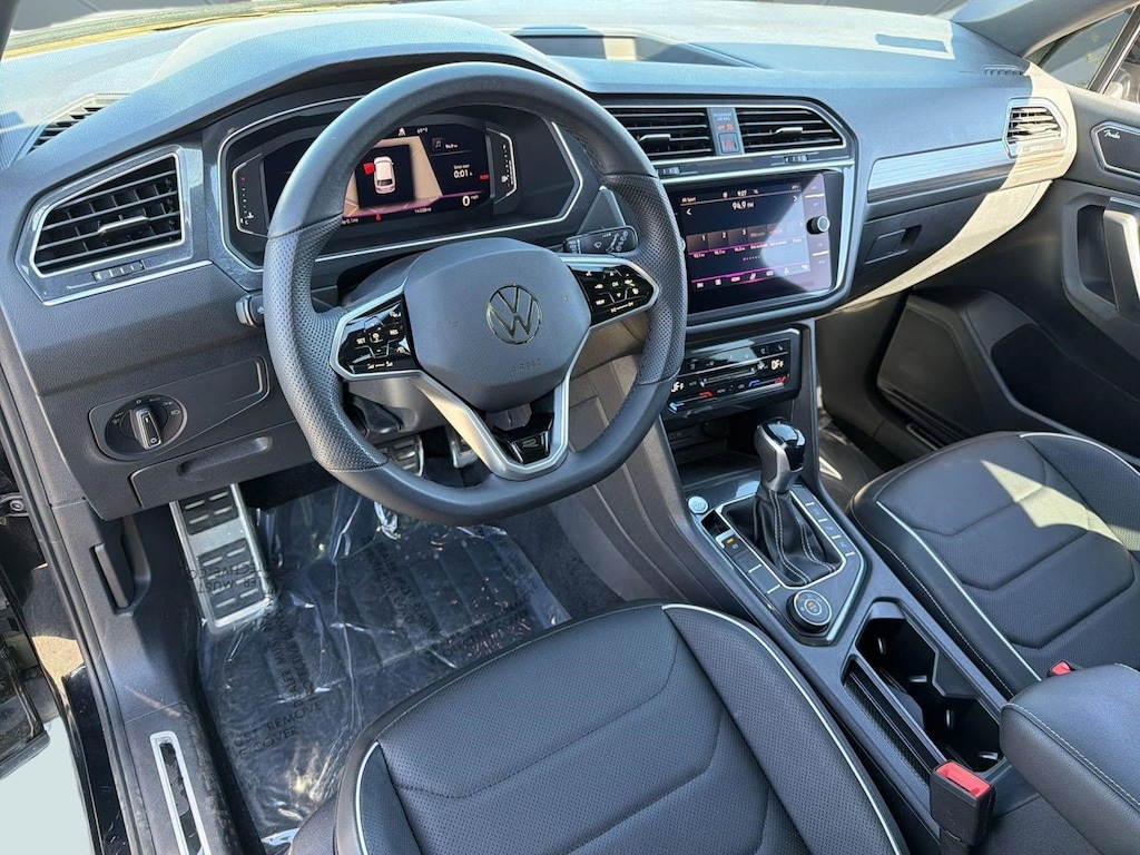 Used 2024 Volkswagen Tiguan 2.0T SEL R-Line SUV