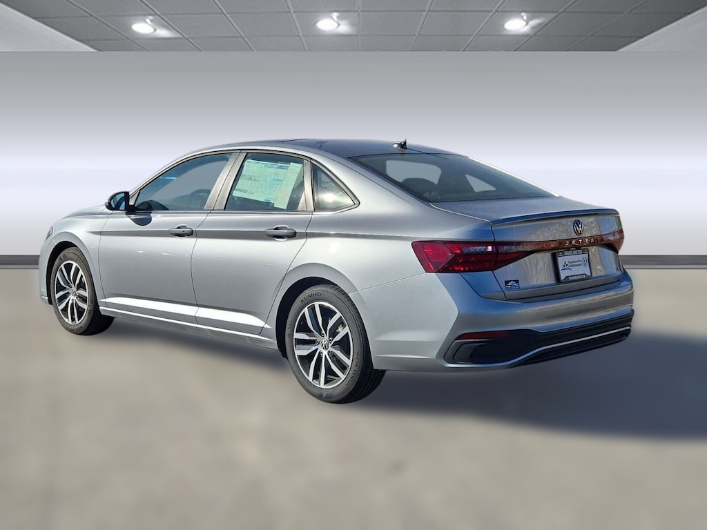 New 2025 Volkswagen Jetta 1.5T SE Sedan