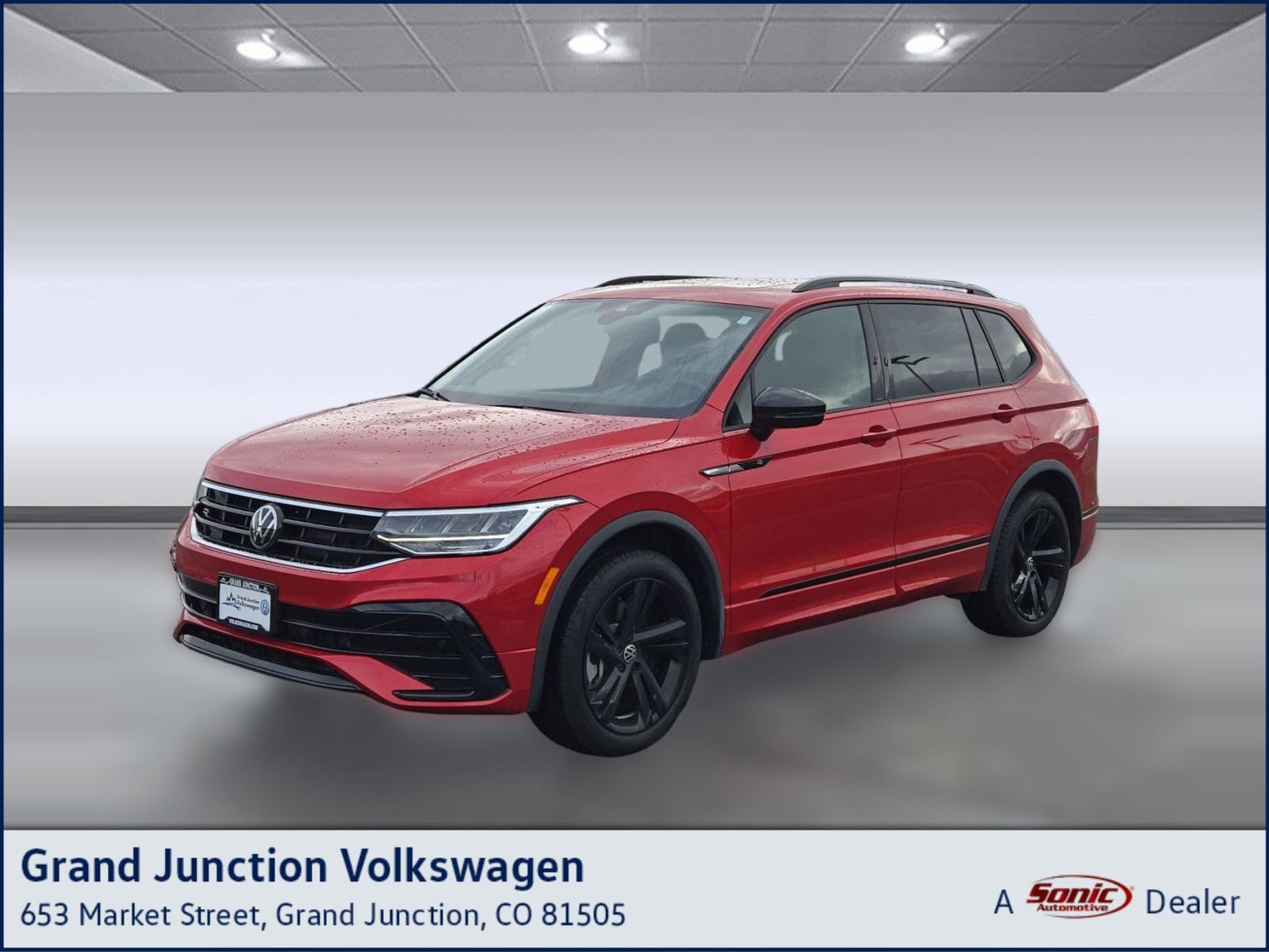 2024 Volkswagen Tiguan SE R-LINE BLACK