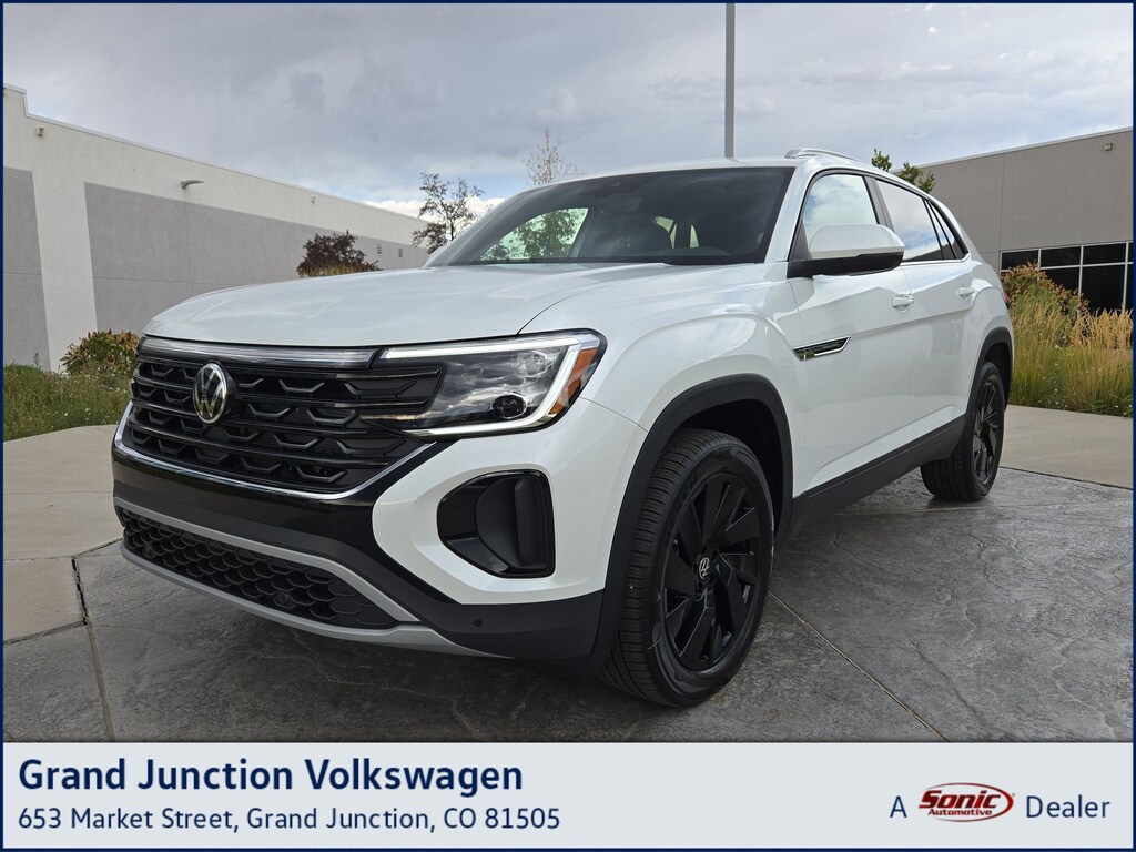New 2026 Volkswagen Atlas Cross Sport 2.0T SE w/Technology SUV