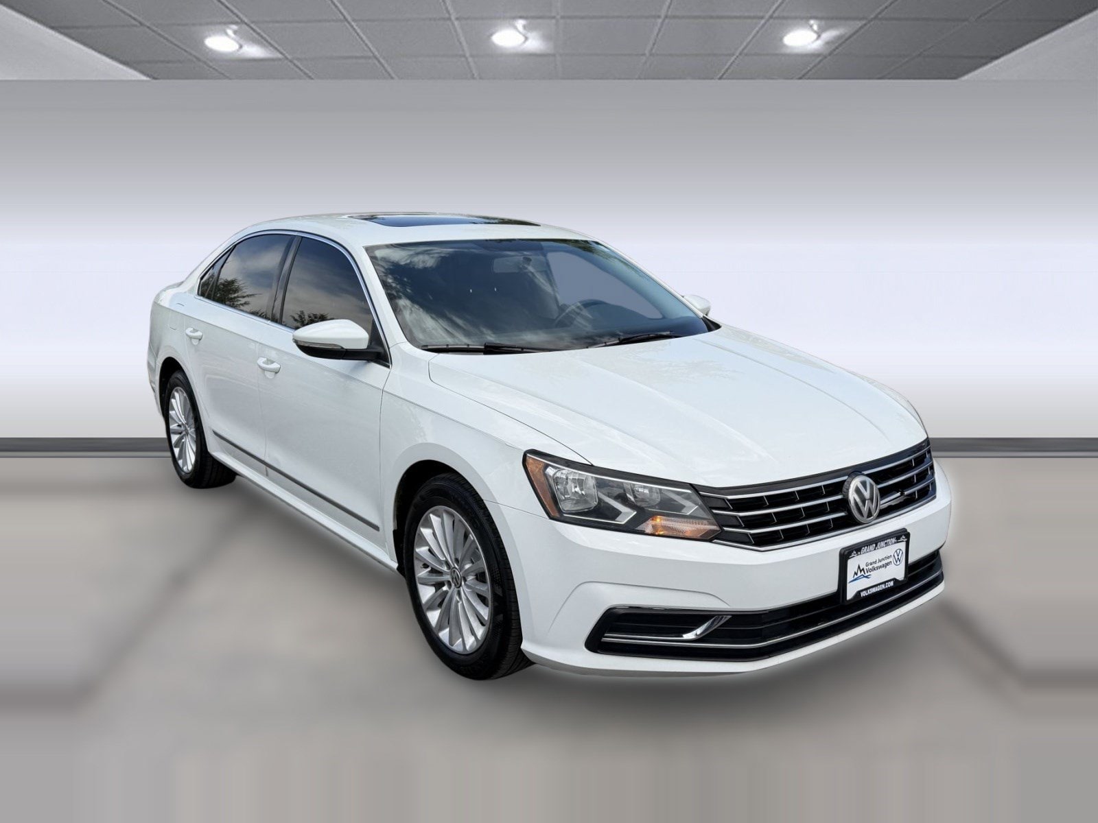 Passat 1.8T SE Sedan