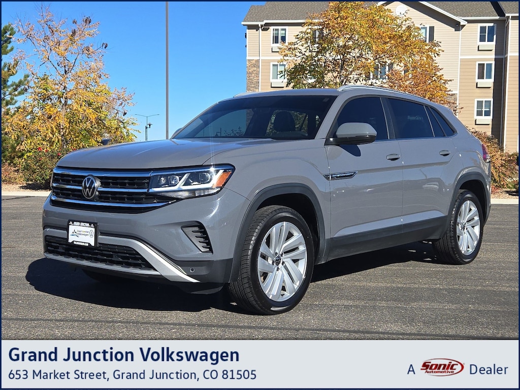 Used 2021 Volkswagen Atlas Cross Sport 2.0T SE w/Technology 4MOTION SUV