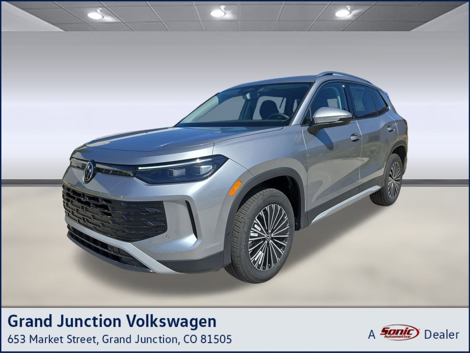 2025 Volkswagen Tiguan S's photo