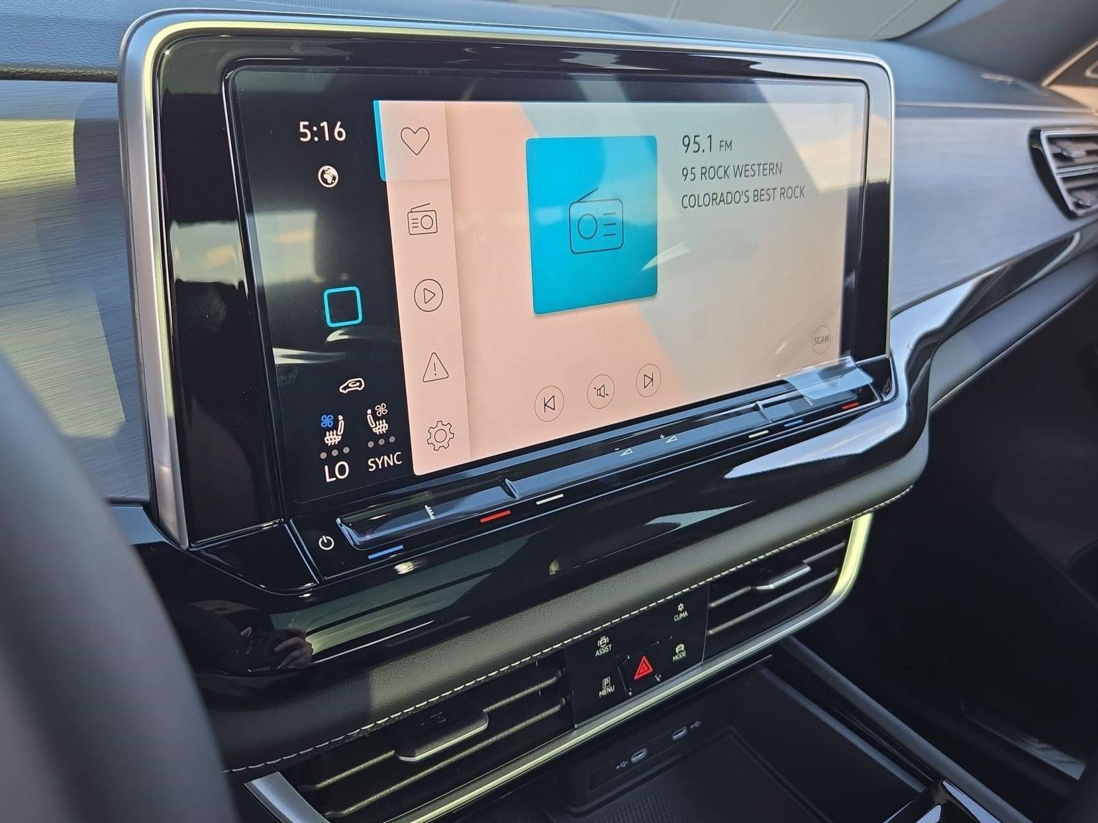 2026 Volkswagen Atlas Cross Sport SE w/Tech - Photo 22