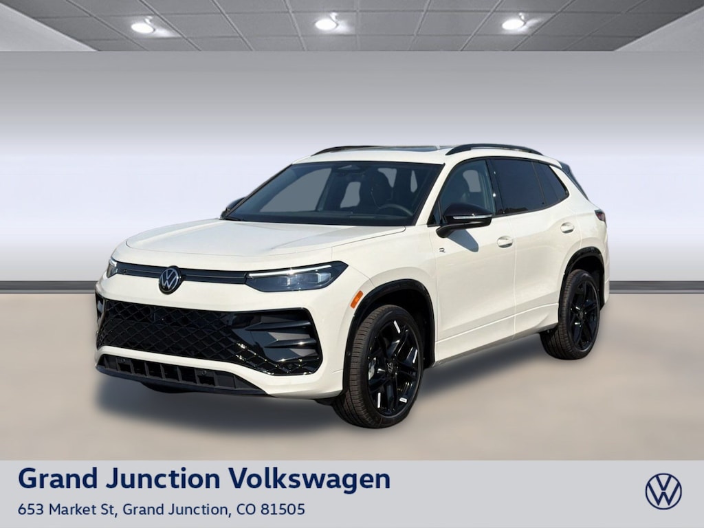 New 2026 Volkswagen Tiguan SE R-Line Black SUV