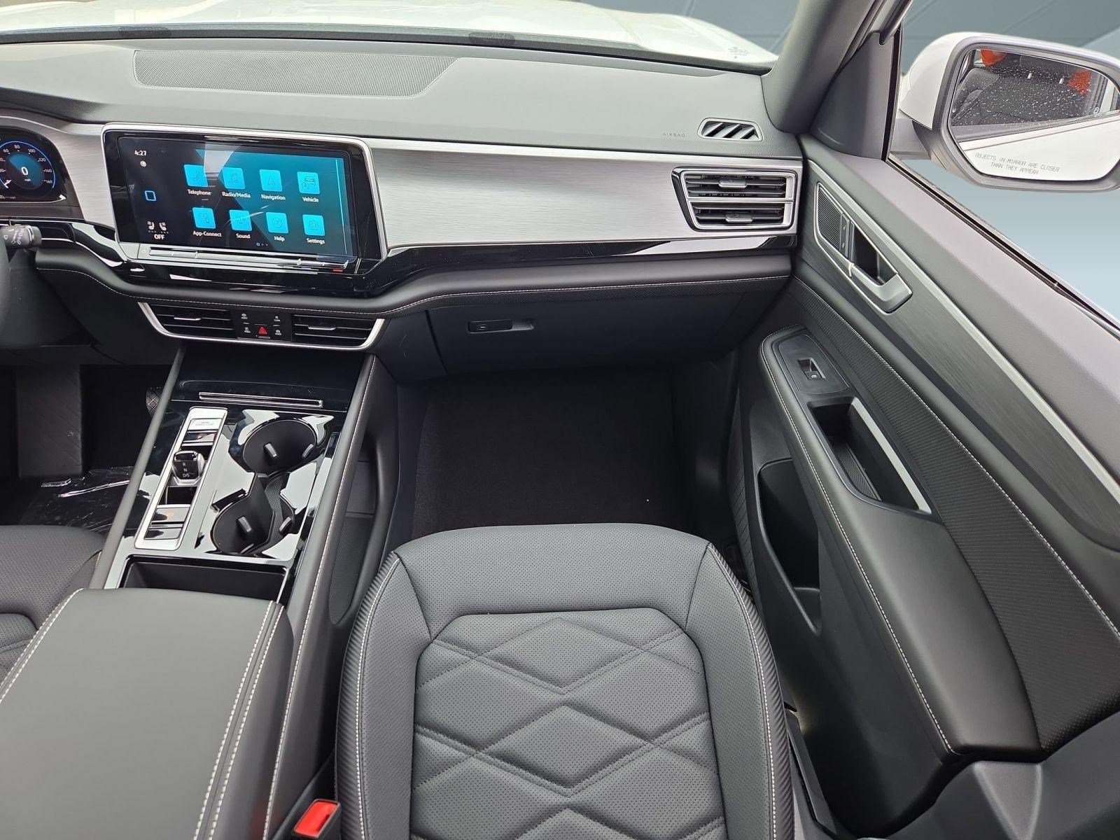 2026 Volkswagen Atlas Cross Sport SE w/Tech - Photo 28