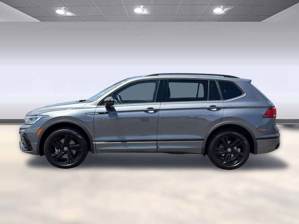 Certified 2024 Volkswagen Tiguan 2.0T SE R-Line Black SUV
