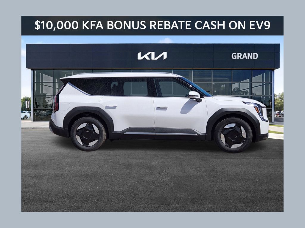 2026 Kia EV9 Wind AWD's photo
