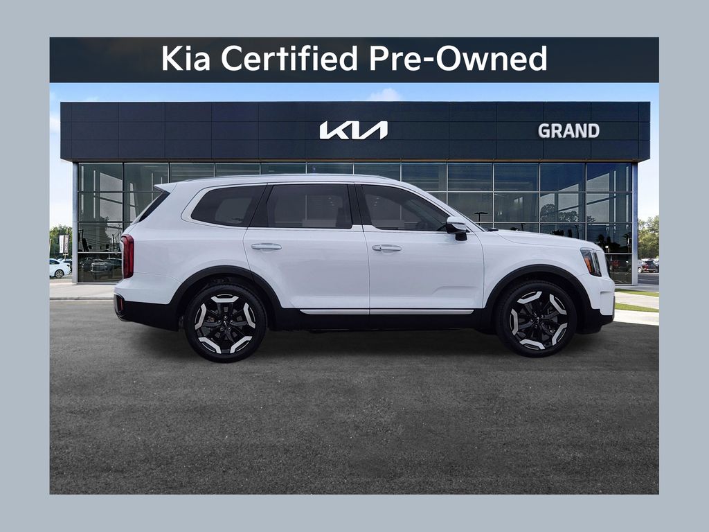 2024 Kia Telluride S AWD's photo