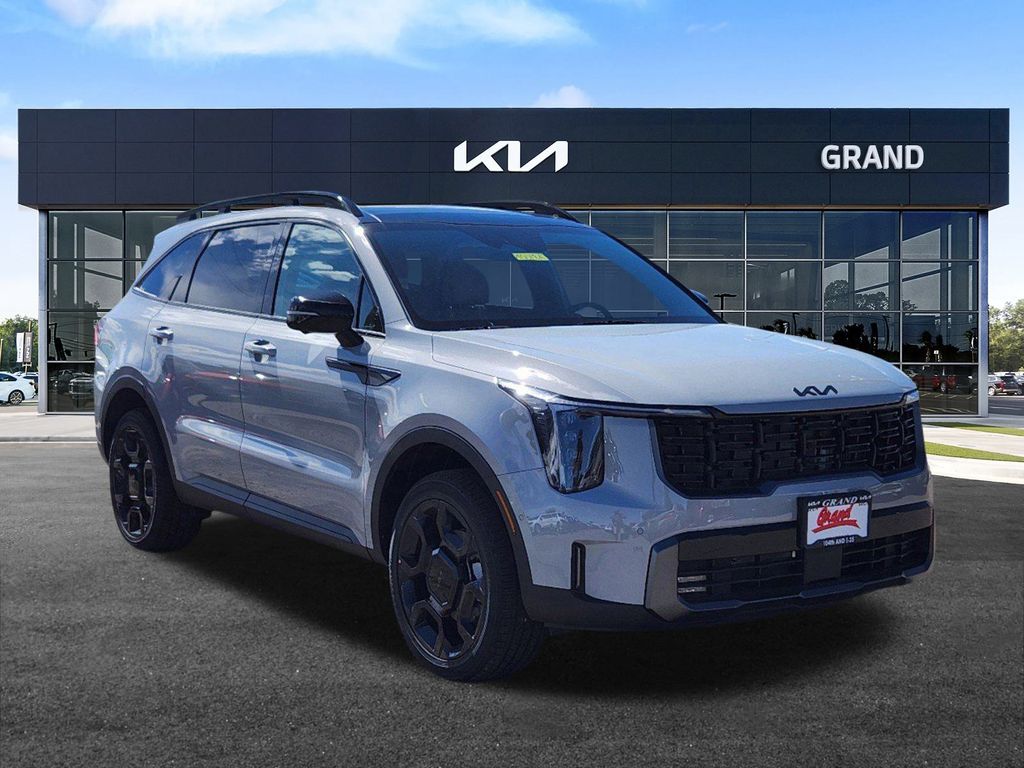 2026 Kia Sorento X-Line SX Prestige photo 2