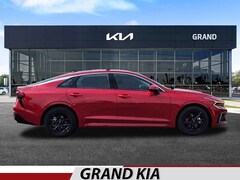2025 Kia K5 LXS Sedan