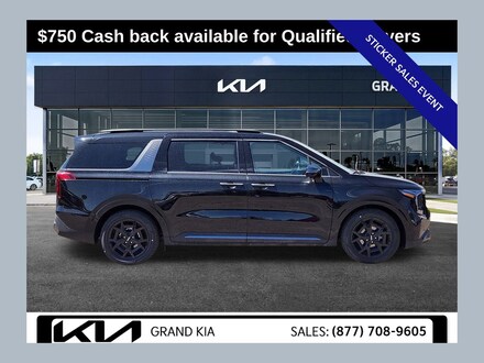 2025 Kia Carnival SX Minivan/Van