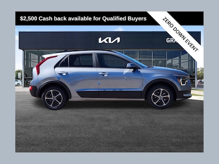 2025 Kia Niro EX SUV