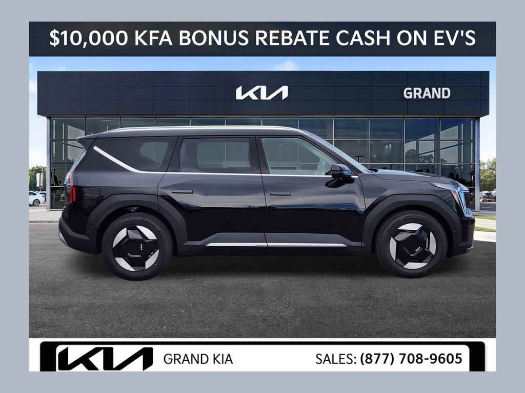 2026 Kia EV9 Wind's photo