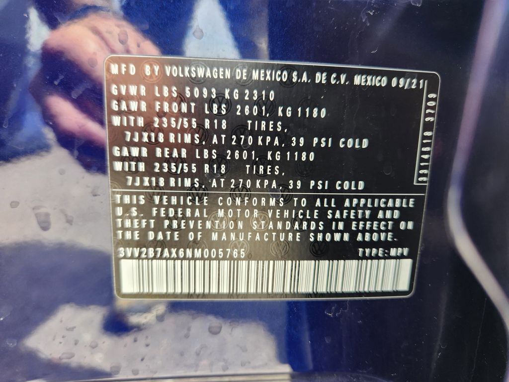 2022 Volkswagen Tiguan SE - Photo 31