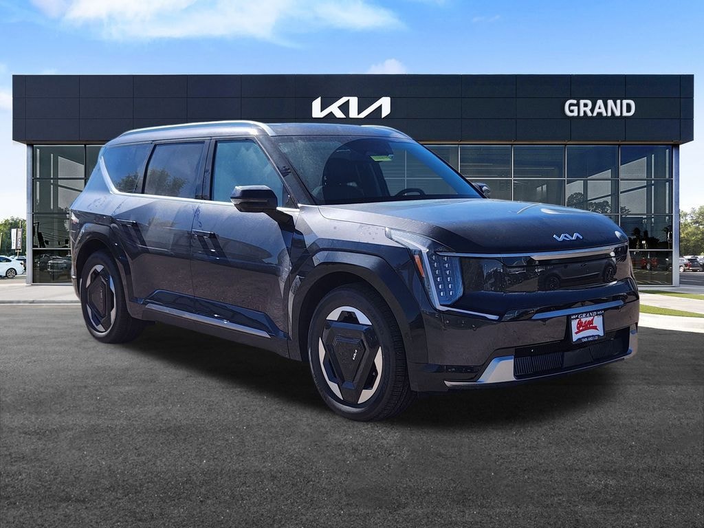 New 2026 Kia EV9 Land SUV