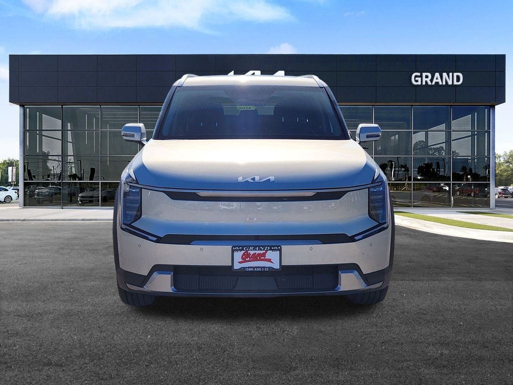 New 2026 Kia EV9 Wind SUV