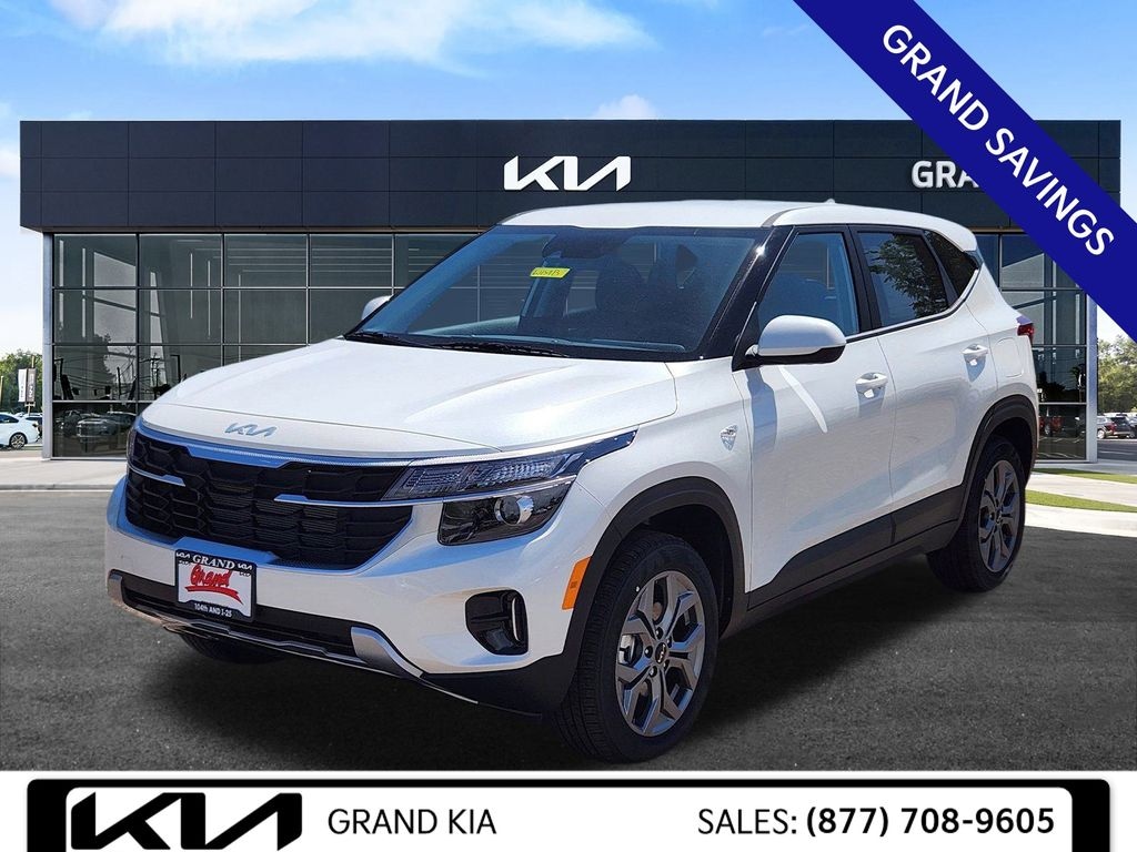 New 2026 Kia Seltos LX SUV