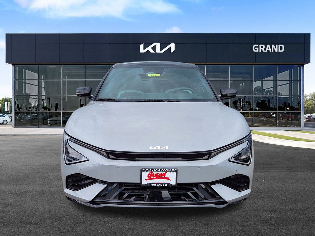 2025 Kia EV6 GT-Line photo 3