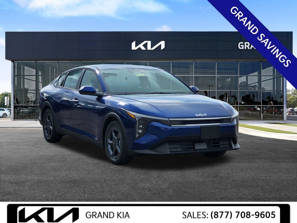 New 2026 Kia K4 LXS Sedan