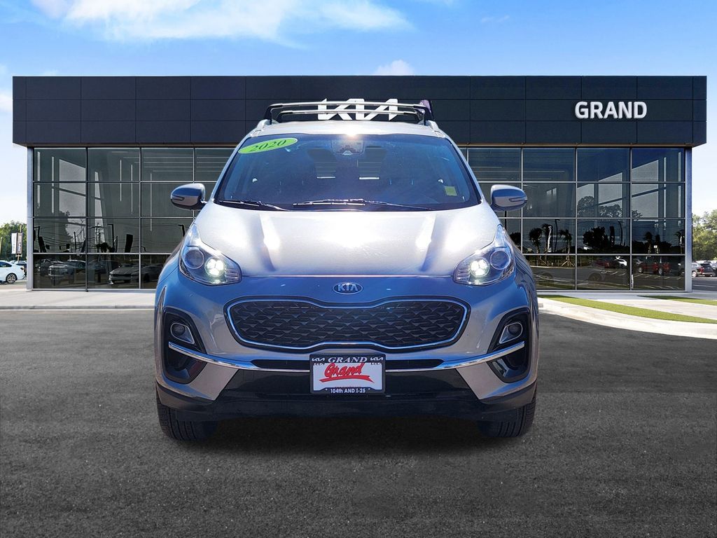 2020 Kia Sportage EX photo 3