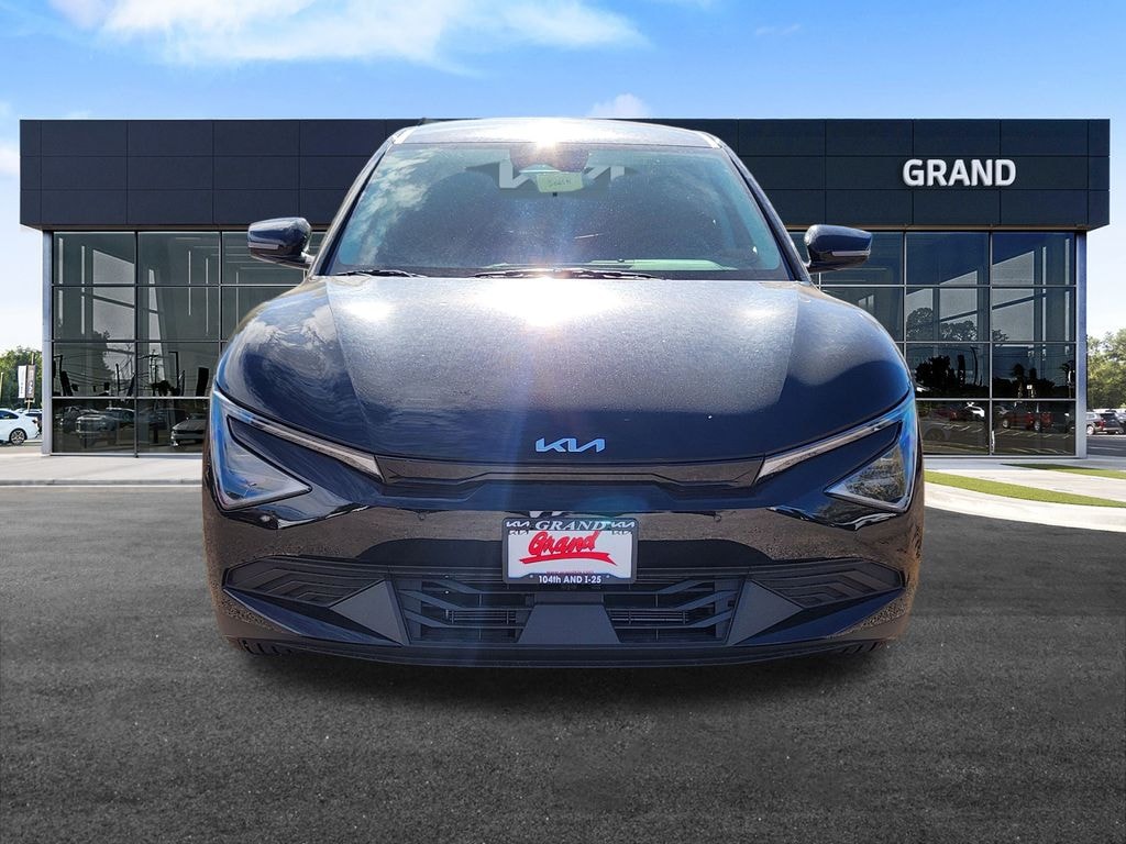 New 2025 Kia EV6 Light SUV