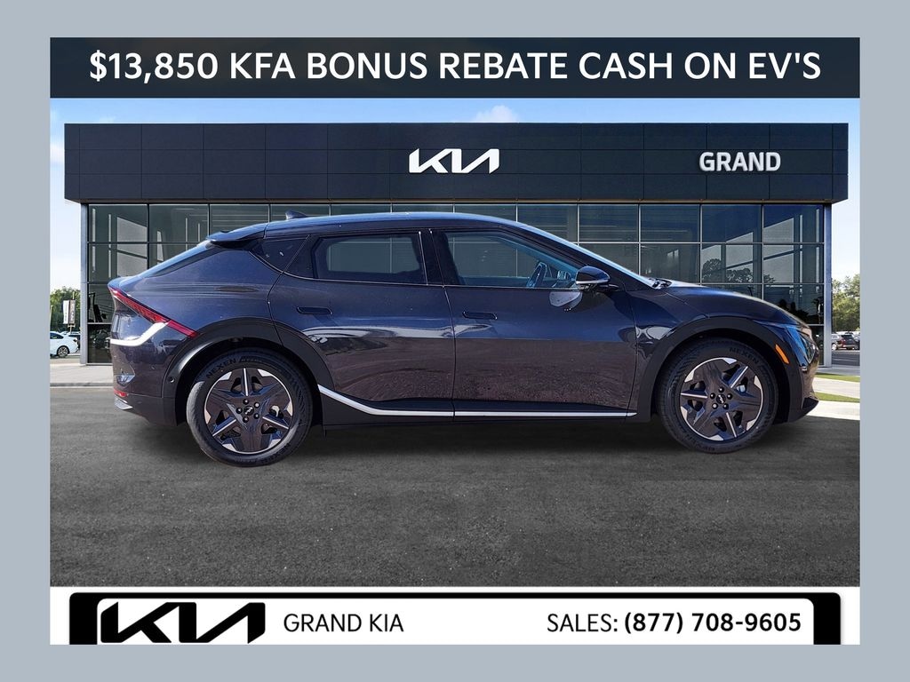 New 2025 Kia EV6 Light SUV