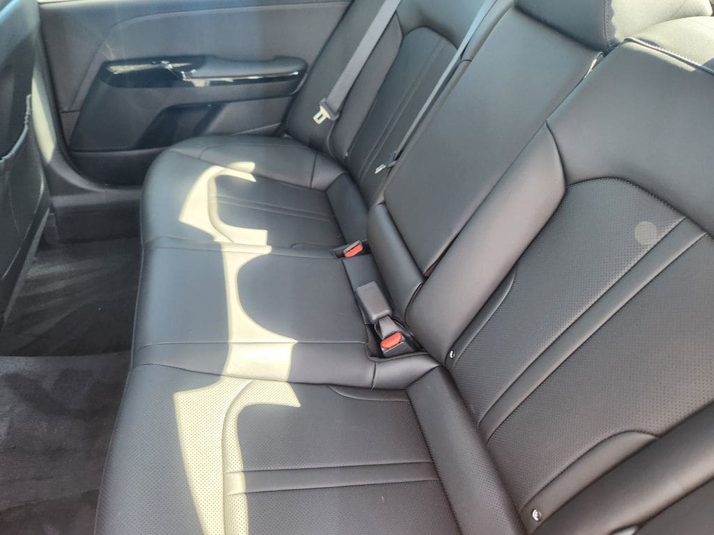 2025 Kia K5 EX - Photo 11