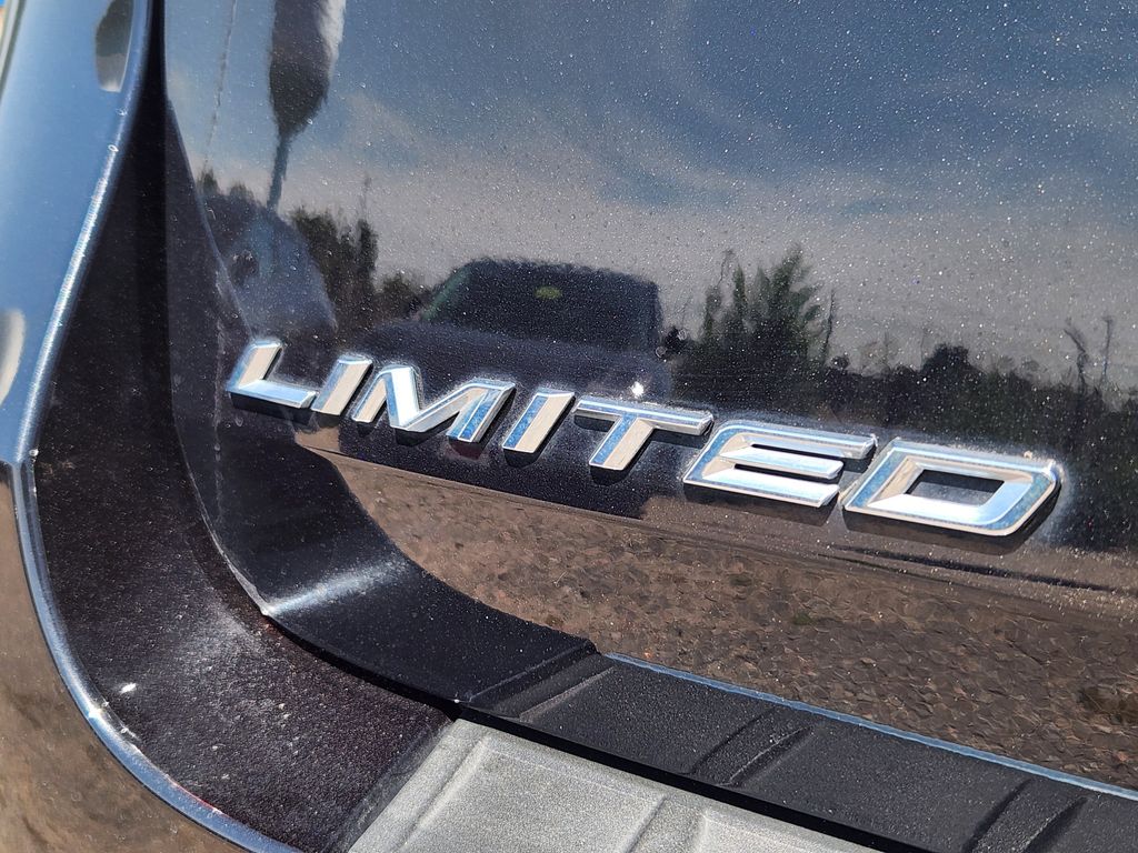 2022 Ford Explorer Limited - Photo 14