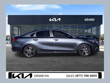 2023 Kia Forte LXS Sedan