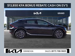 2025 Kia EV6 Light SUV