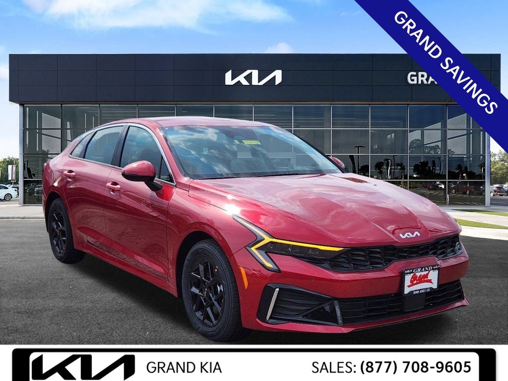 New 2025 Kia K5 LXS Sedan