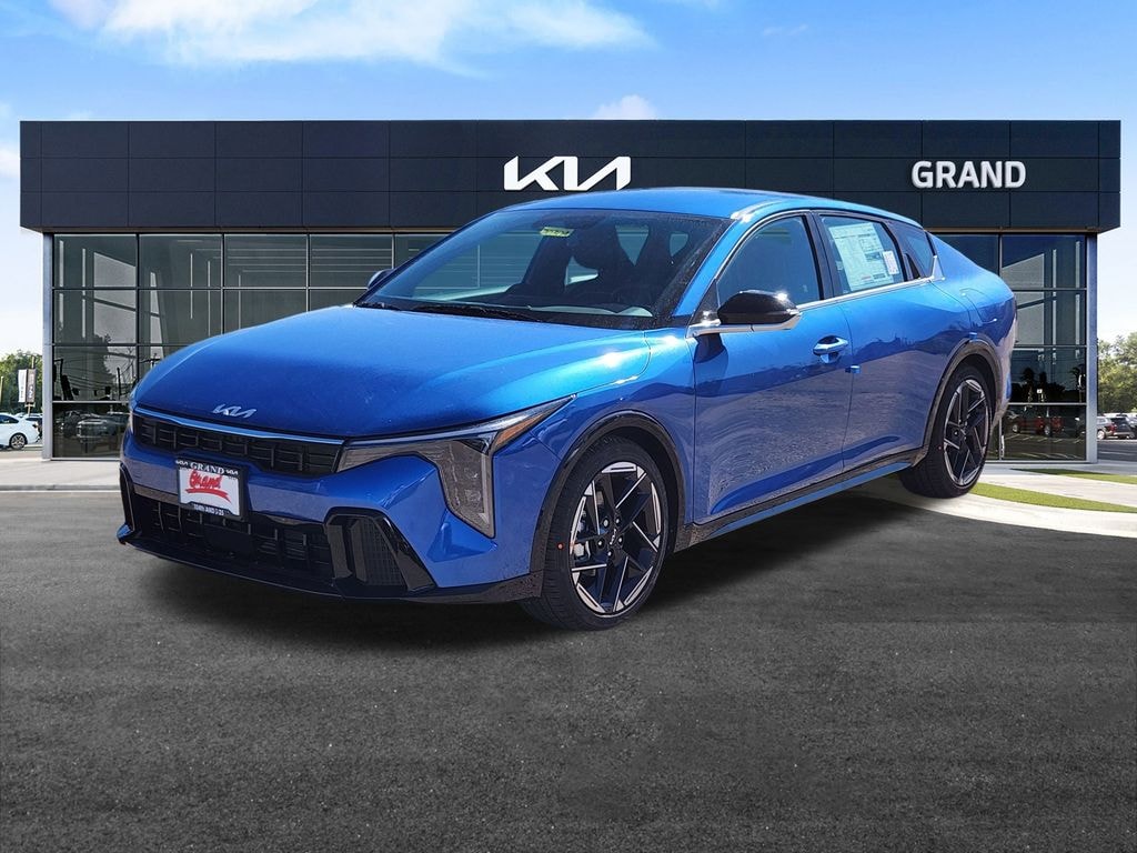 New 2025 Kia K4 GT-Line Sedan