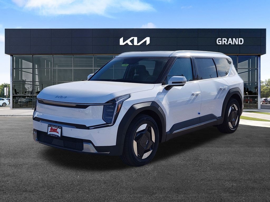 New 2026 Kia EV9 Wind SUV