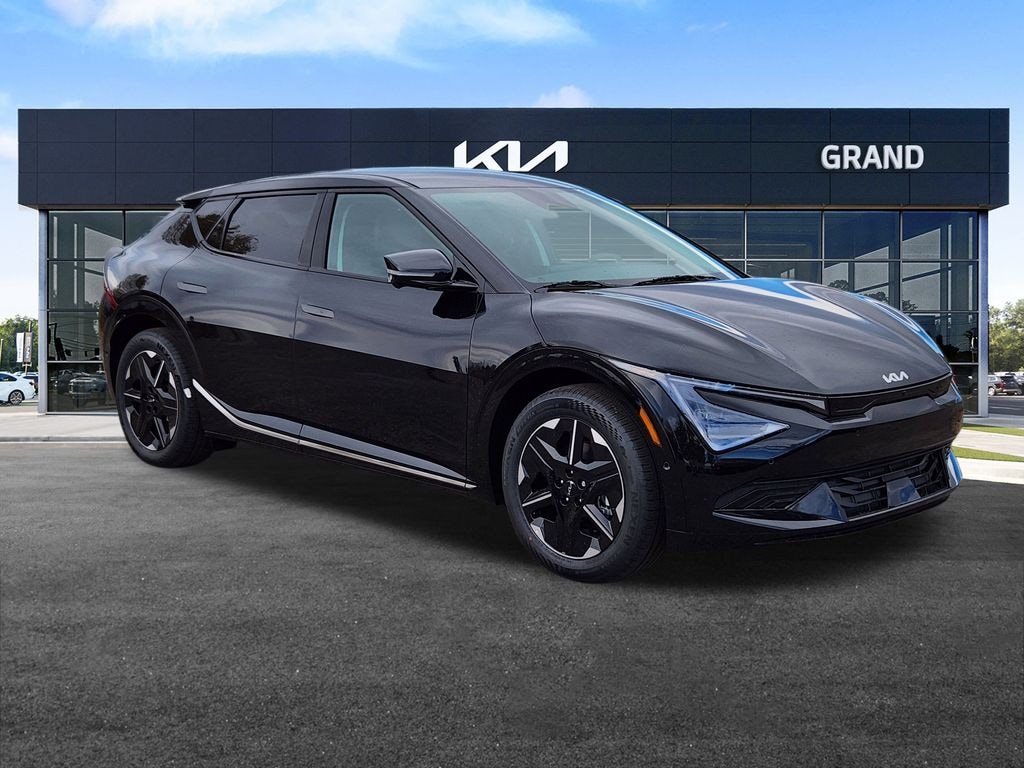 New 2025 Kia EV6 Wind SUV