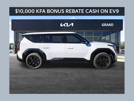 2026 Kia EV9 Land SUV