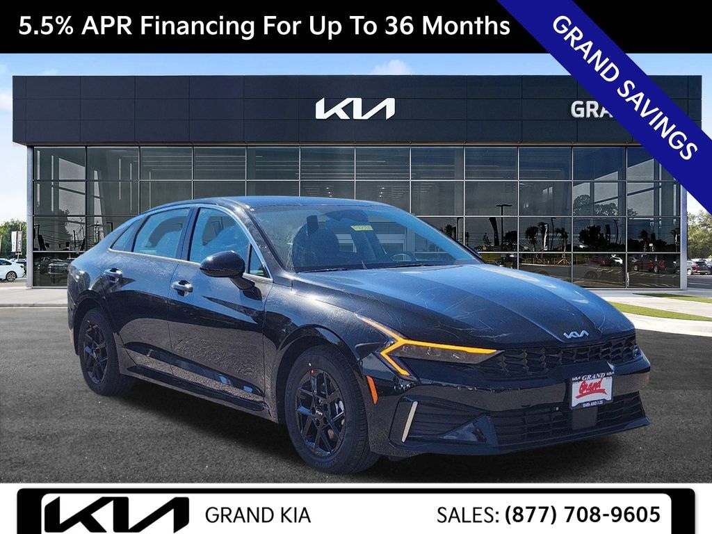 New 2025 Kia K5 LXS Sedan