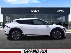 2025 Kia EV6 Light SUV