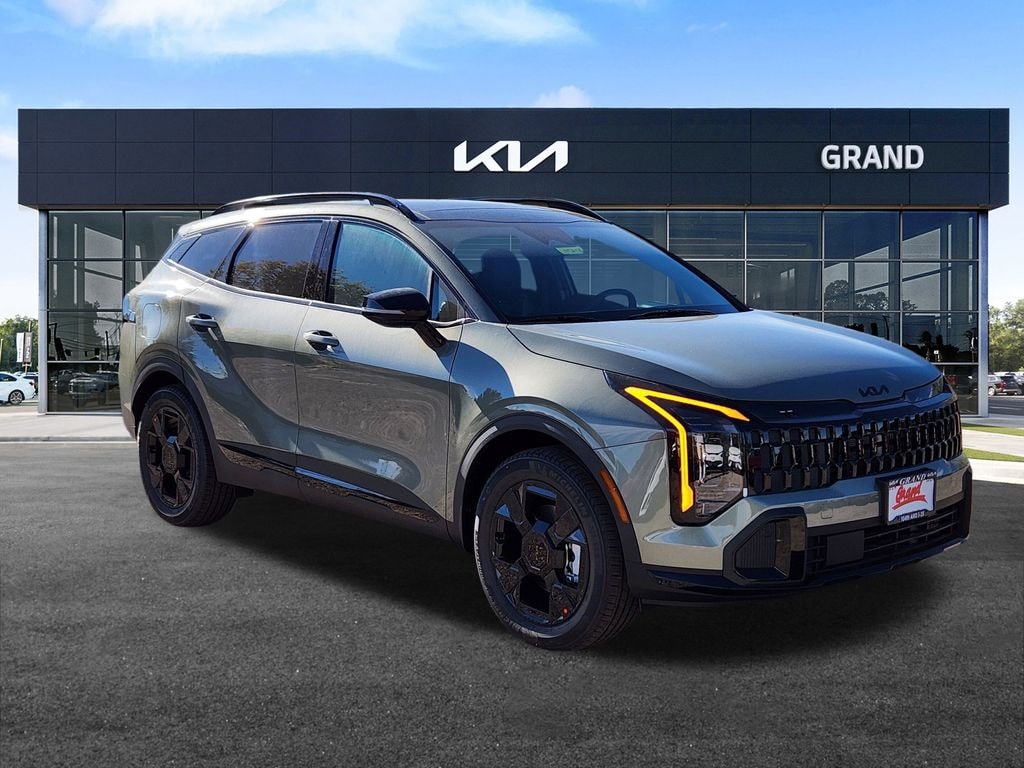 New 2026 Kia Sportage Plug-In Hybrid X-Line SUV
