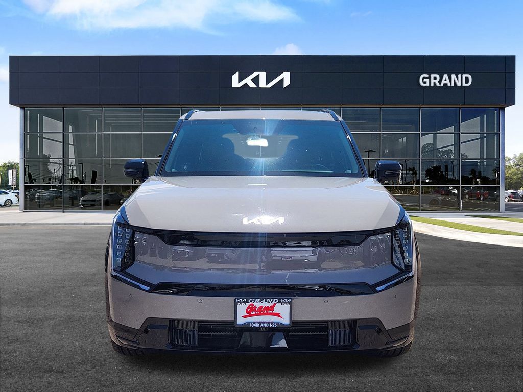 2026 Kia EV9 Land photo 2