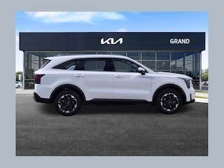 2026 Kia Sorento S SUV