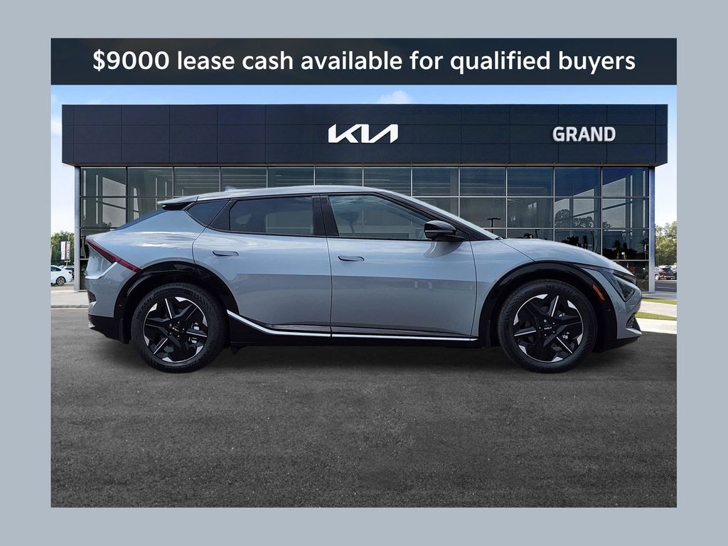 New 2026 Kia EV6 Wind SUV