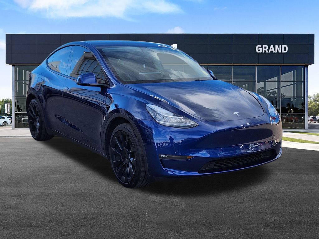 Used 2022 Tesla Model Y Long Range with VIN 7SAYGDEE4NF393085 for sale in Denver, CO