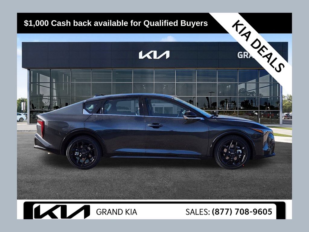 2025 Kia K4 GT-Line Turbo's photo