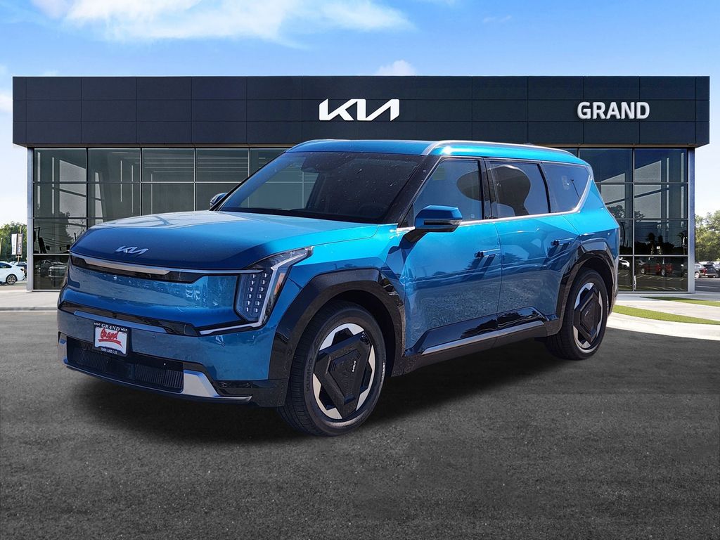 2026 Kia EV9 Land photo 3