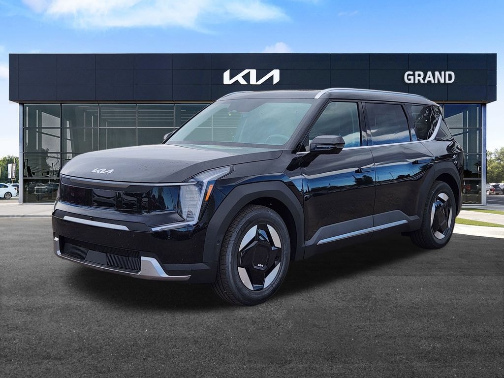 New 2026 Kia EV9 Wind SUV