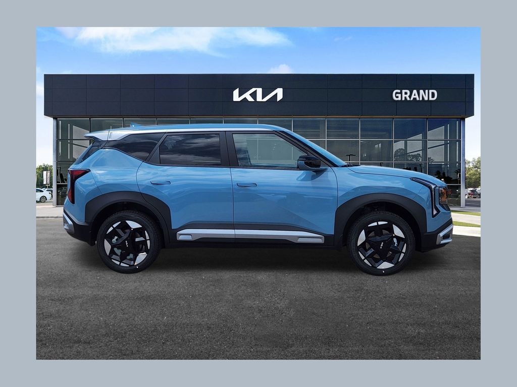 New 2027 Kia Seltos S SUV