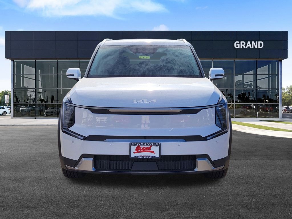 New 2026 Kia EV9 Wind SUV