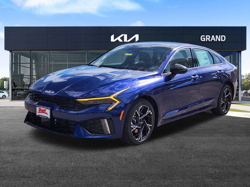 2026 Kia K5 GT-Line photo 3